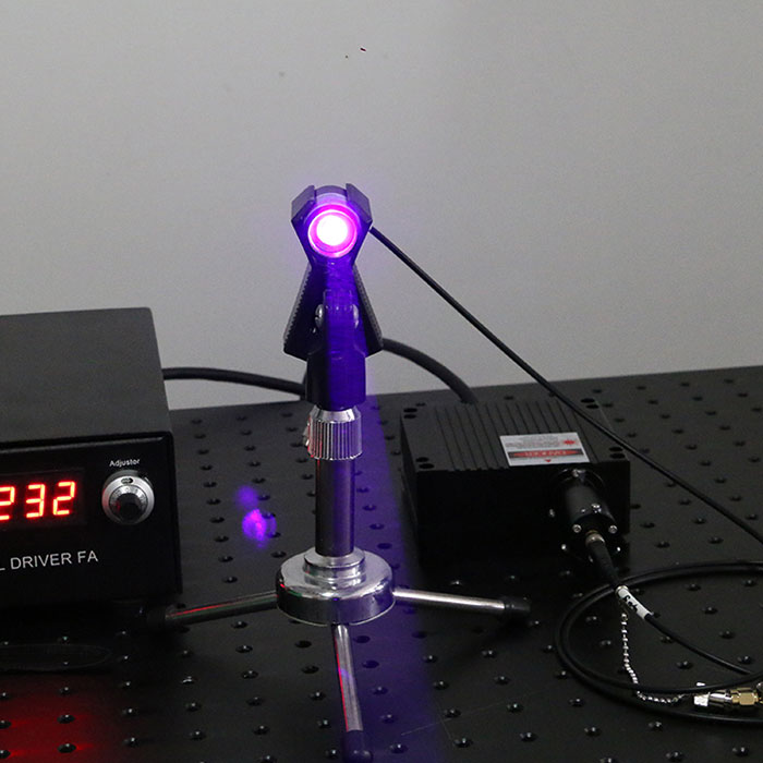 405nm 5000mW Fiber Coupled Laser High Power Blue-Violet Laser Beam - Click Image to Close